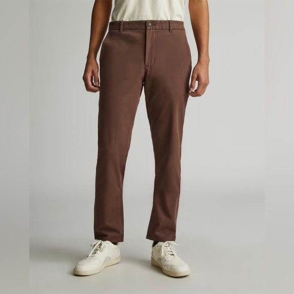Everlane Men’s Uniform The Performance Chino in Dark Brown Size 35x32 NWT - Picture 1 of 10